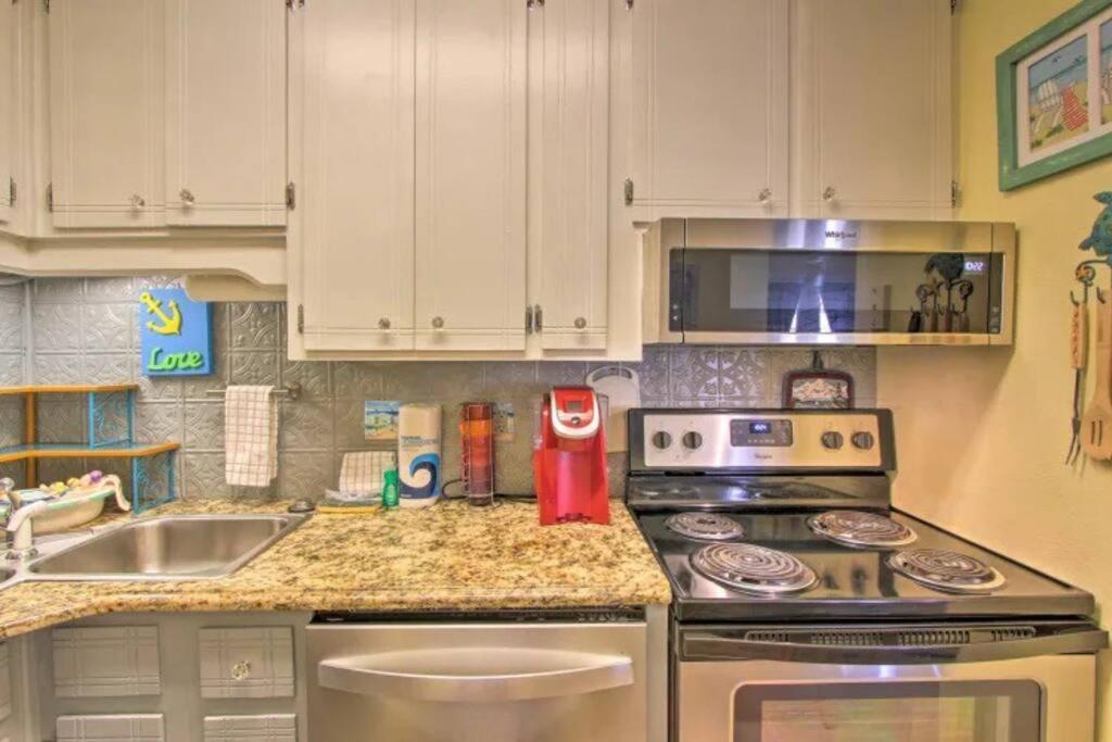 Cheerful 1-Bedroom Townhouse With Spacious Loft Panama City Beach Dış mekan fotoğraf
